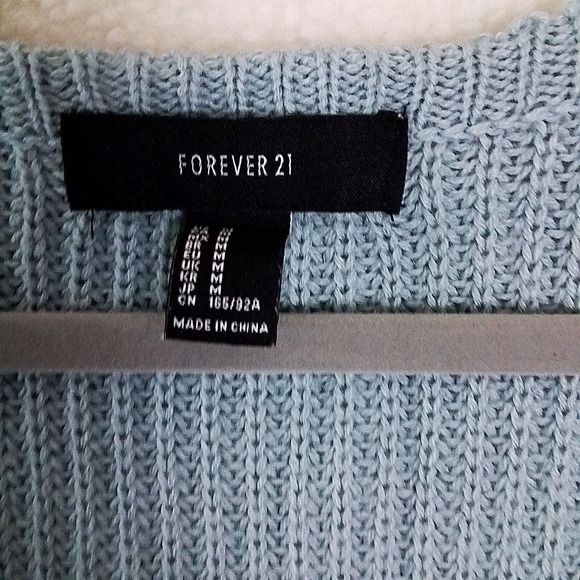 Forever 21 V-Neck Chunky Knit Sweater Size Medium in‎ Soft Green - Picture 10 of 10